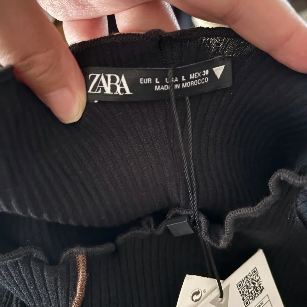 Zara Black Sleeveless Turtleneck Midi Dress - Picture 8 of 8